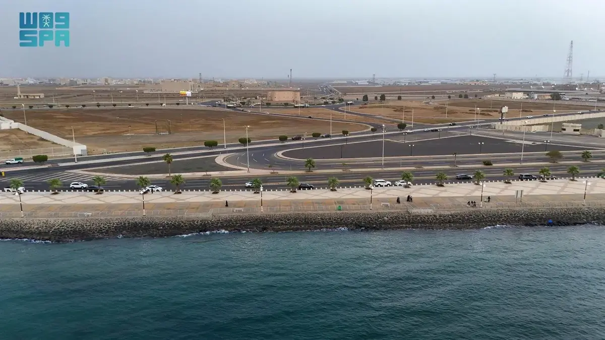 Cloudy Skies, Bright Beaches: Jazan Coast Draws Visitors Despite Weather